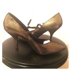 gold heels uk